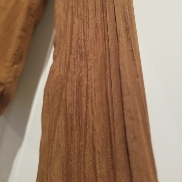 Rust Color Blouse - Picture 3 of 4